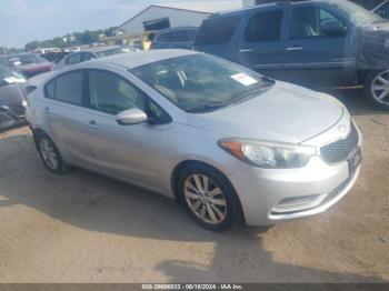  Salvage Kia Forte