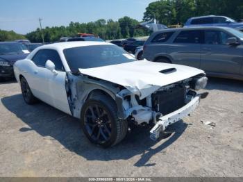  Salvage Dodge Challenger