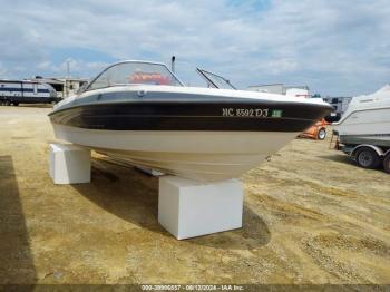  Salvage Bayliner 185