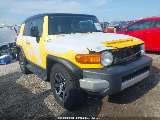  Salvage Toyota FJ Cruiser