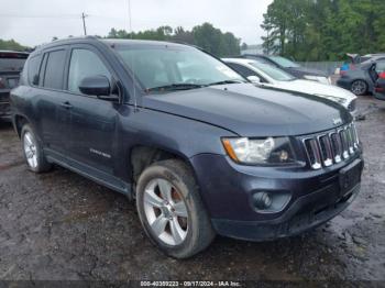  Salvage Jeep Compass