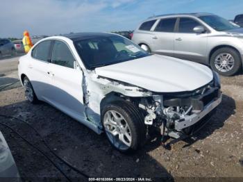  Salvage Alfa Romeo Giulia