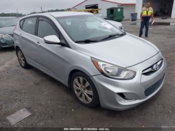  Salvage Hyundai ACCENT