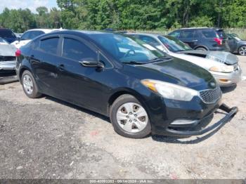  Salvage Kia Forte