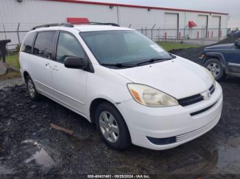  Salvage Toyota Sienna