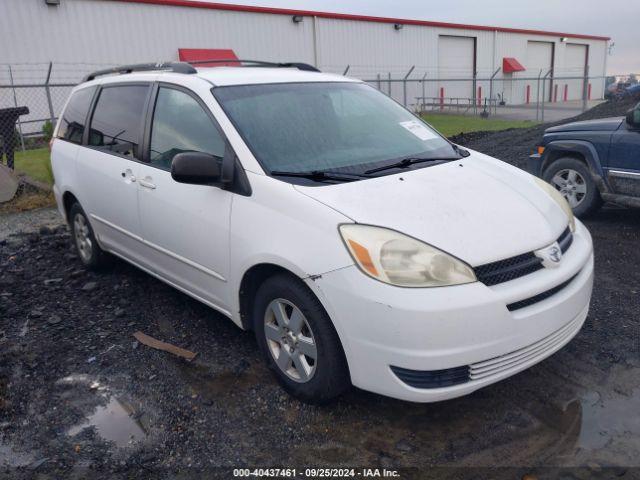  Salvage Toyota Sienna