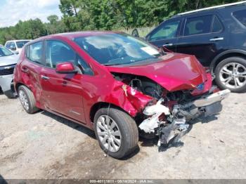  Salvage Nissan LEAF