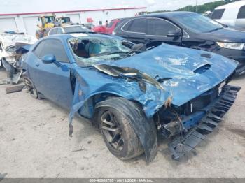  Salvage Dodge Challenger