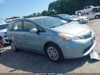  Salvage Toyota Prius v