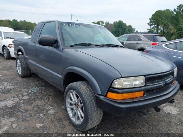  Salvage Chevrolet S-10