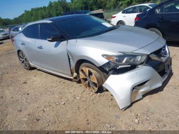  Salvage Nissan Maxima