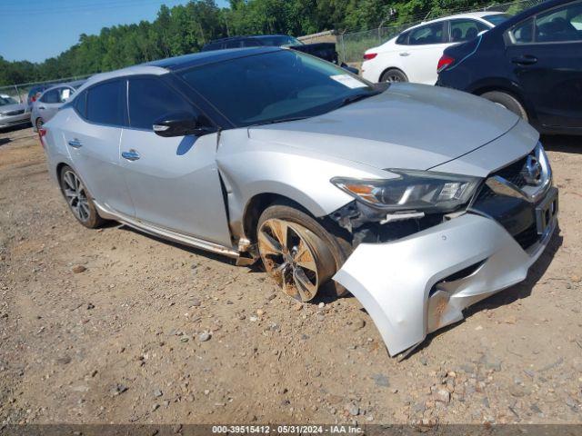  Salvage Nissan Maxima