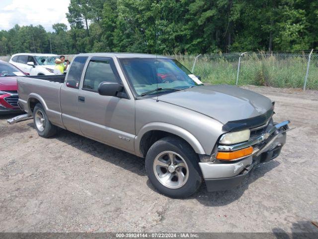  Salvage Chevrolet S-10