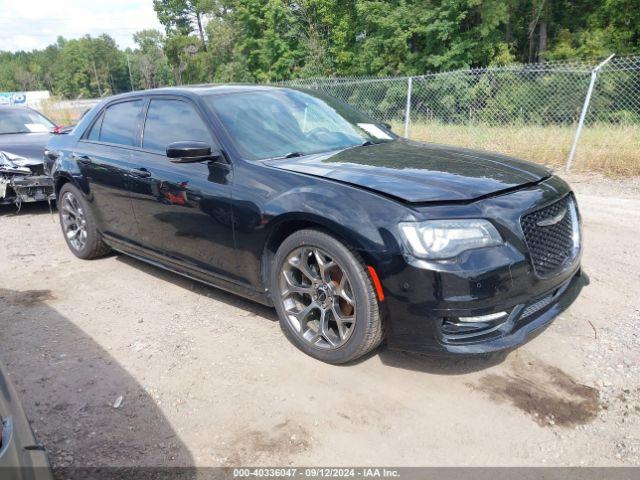  Salvage Chrysler 300