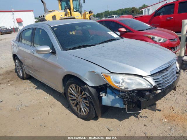  Salvage Chrysler 200