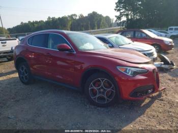  Salvage Alfa Romeo Stelvio