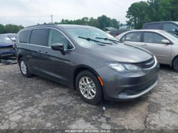  Salvage Chrysler Voyager