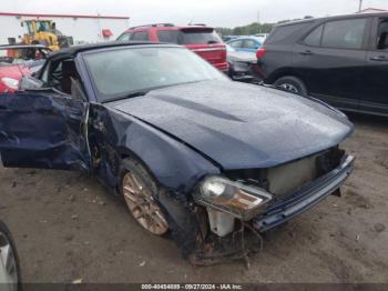  Salvage Ford Mustang