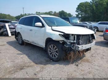  Salvage Nissan Pathfinder