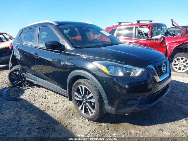  Salvage Nissan Kicks