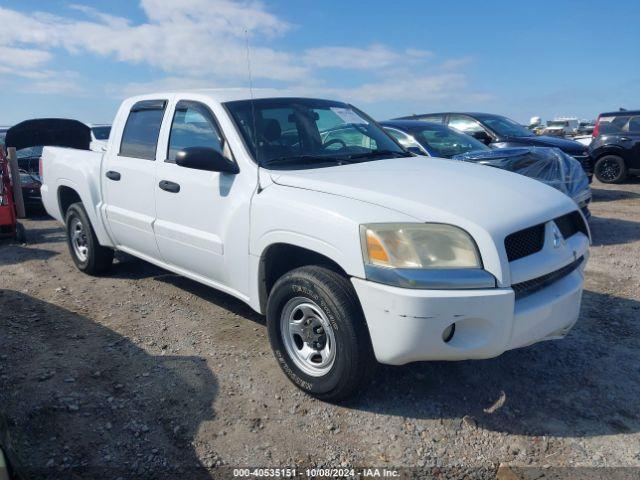  Salvage Mitsubishi Raider