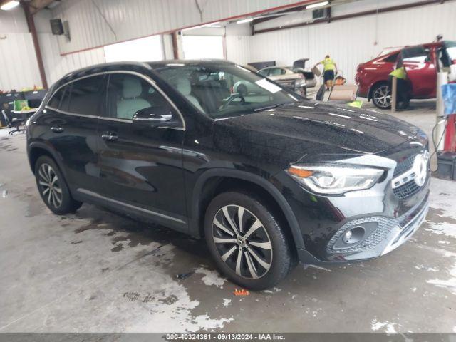  Salvage Mercedes-Benz GLA