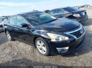  Salvage Nissan Altima