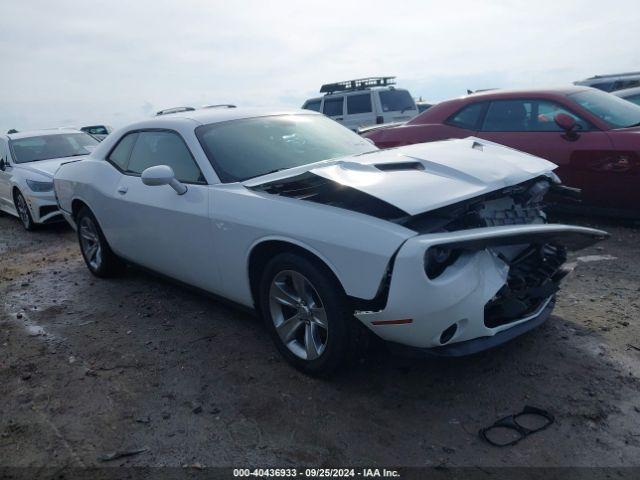  Salvage Dodge Challenger