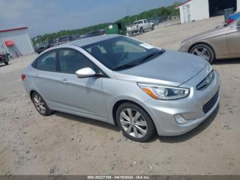  Salvage Hyundai ACCENT