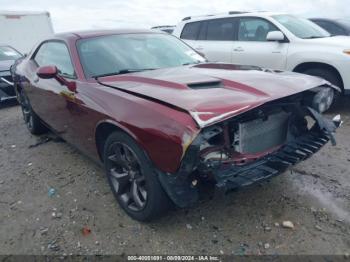  Salvage Dodge Challenger