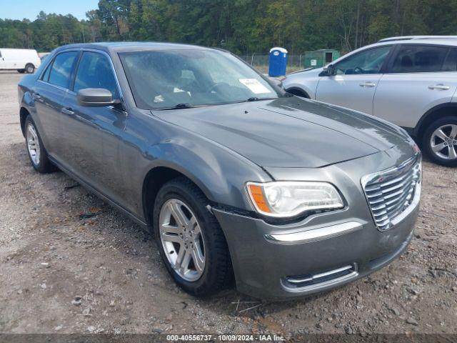  Salvage Chrysler 300