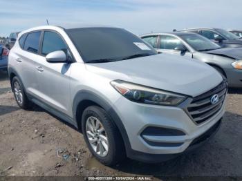  Salvage Hyundai TUCSON