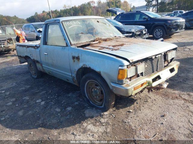  Salvage Datsun 720