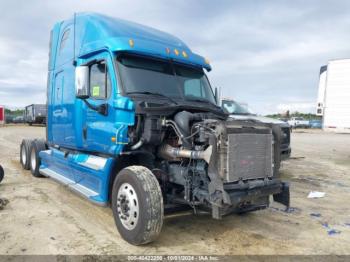  Salvage Freightliner Cascadia 125