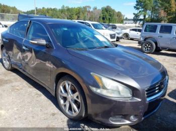  Salvage Nissan Maxima