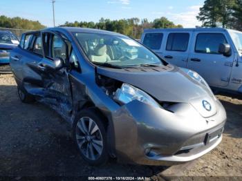  Salvage Nissan LEAF