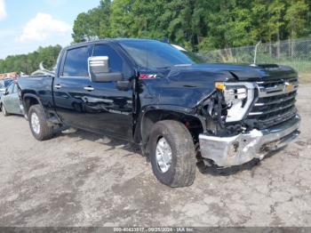  Salvage Chevrolet Silverado 2500