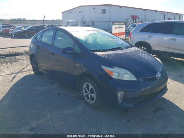  Salvage Toyota Prius