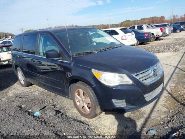  Salvage Volkswagen Routan