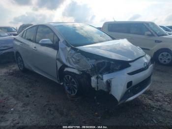  Salvage Toyota Prius