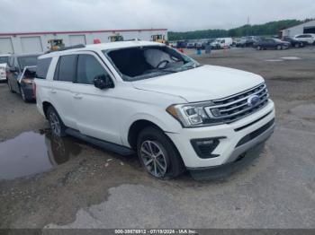  Salvage Ford Expedition