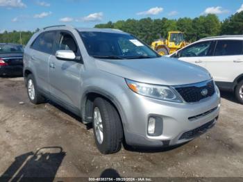  Salvage Kia Sorento