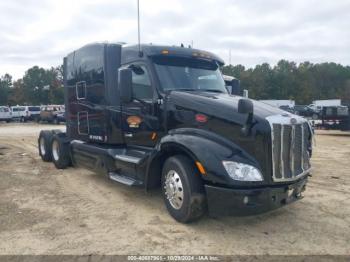  Salvage Peterbilt 579