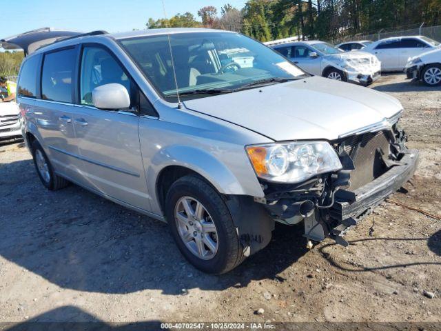  Salvage Chrysler Town & Country