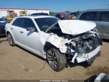  Salvage Chrysler 300c