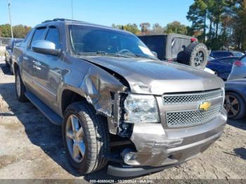  Salvage Chevrolet Avalanche 1500