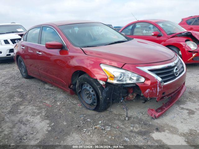  Salvage Nissan Altima