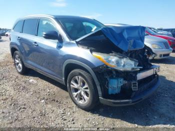  Salvage Toyota Highlander