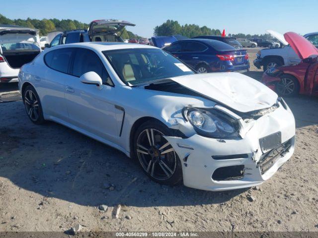  Salvage Porsche Panamera