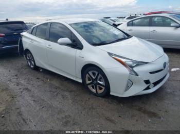  Salvage Toyota Prius